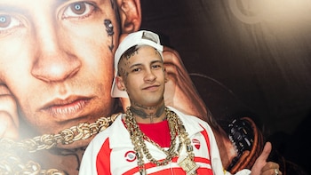 Así festejó su cumpleaños L-Gante: rodeado de música, amigos y el extraño silencio de Wanda Nara