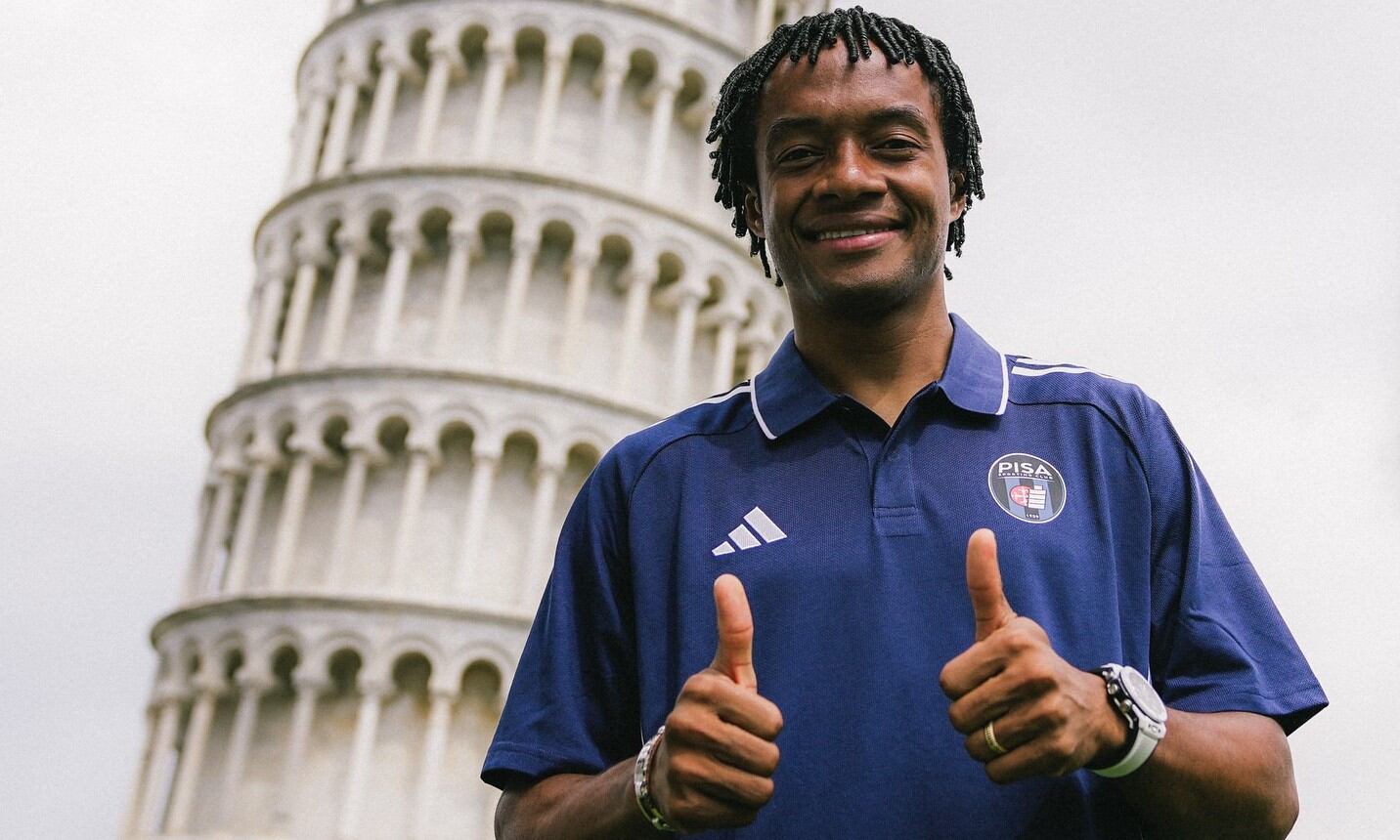 Juan Guillermo Cuadrado llegó al Pisa, uno de los equipos recién ascendidos en Italia para la temporada 2025/26 - crédito Pisa SC/Facebook