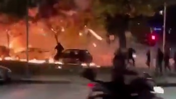Los iraníes continúan en las
