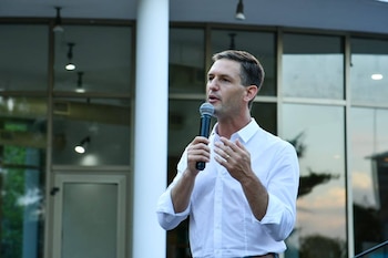 El intendente de San Vicente,