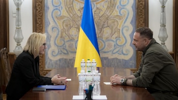 La embajadora de EEUU en Kiev deja oficialmente su cargo dejando vacante un puesto diplomático clave