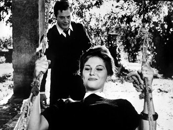 Claudia y Marcello en El bello Antonio (Photo by FilmPublicityArchive/United Archives via Getty Images)