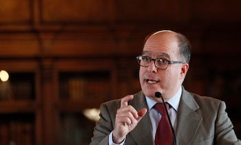 Julio Borges, canciller del gobierno