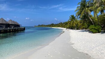 Maldivas subasta 16 islas no habitadas, pero pone condiciones