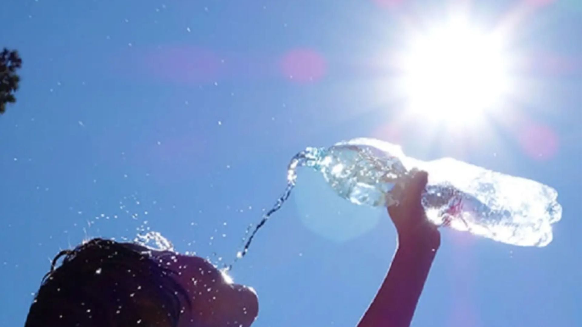 La costa norte registrará las temperaturas más elevadas, con máximas de hasta 38 °C durante los tres días de vigencia del aviso meteorológico - Créditos: Andina.