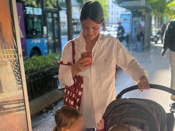 30/10/2026 Isabelle Junot con sus hijas
EUROPA ESPAÑA SOCIEDAD