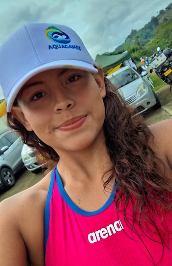 Ana Sofía Manios, nadadora de 19 años, fue rescatada con vida tras permanecer cuatro horas atrapada bajo los escombros en Manizales - crédito Ana Sofía Manios/Instagram