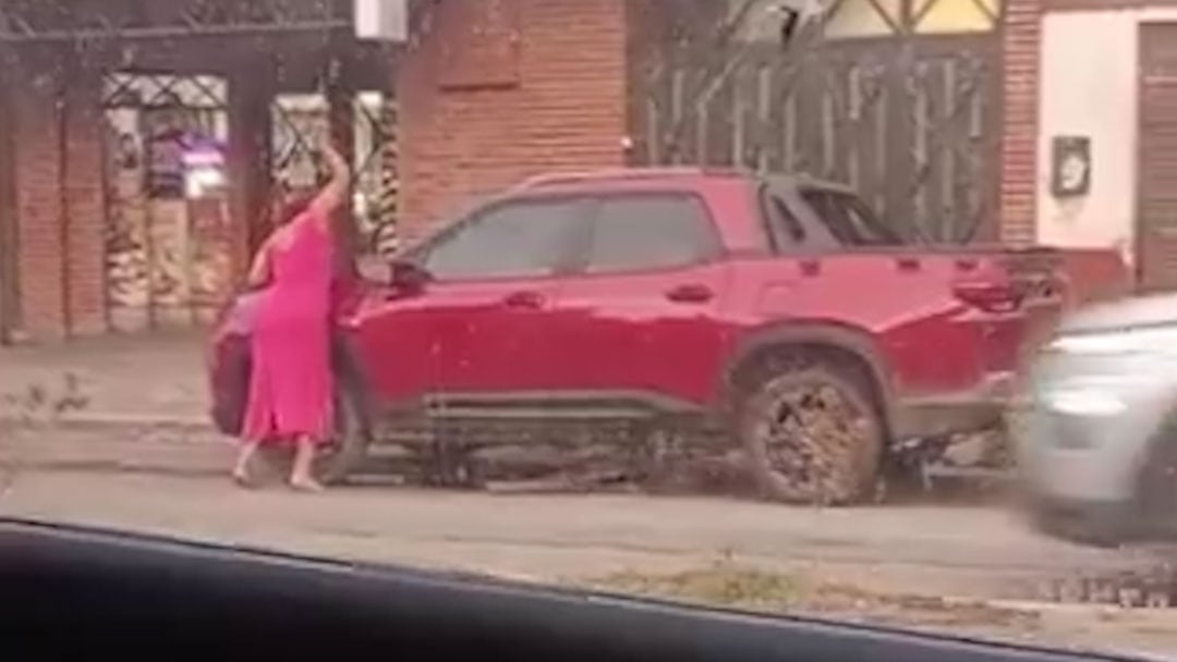 Toda la secuencia quedó grabada y se difundió en redes sociales