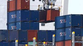 El déficit comercial de El