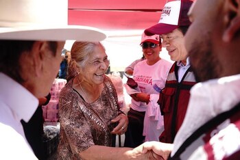 El líder morenista acompañó al