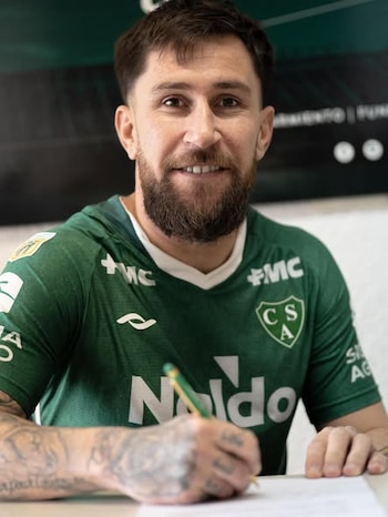 Jonathan Gómez en Sarmiento