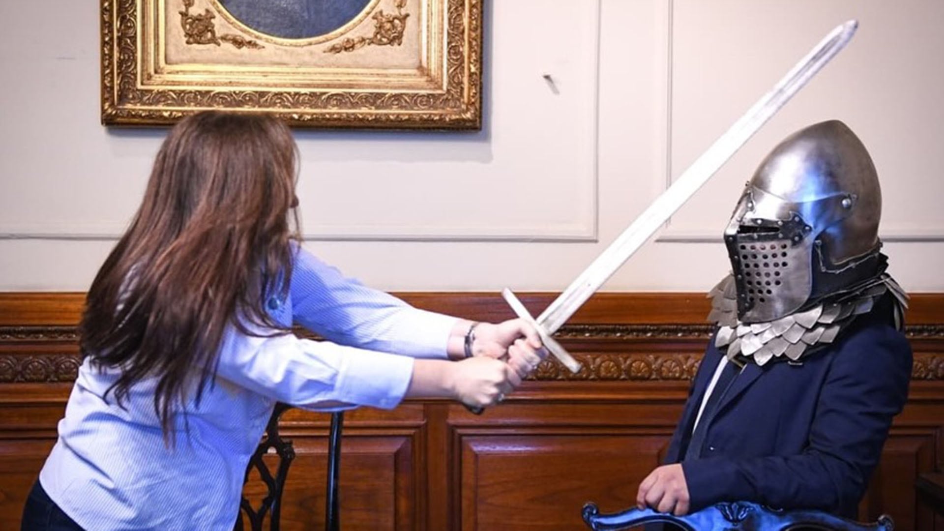 Victoria Villarruel empuló la espada en el Senado