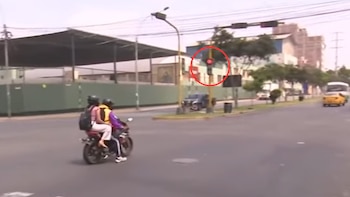 Cruzar un semáforo en rojo