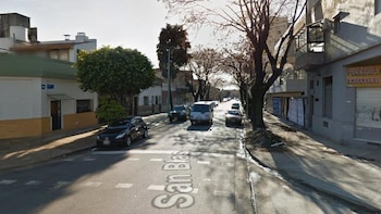 Una policía peleó con su