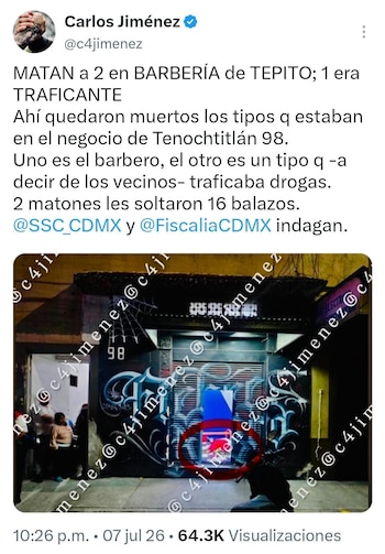 Pantalla de un tuit con texto e imagen. Foto de una barbería con graffiti, número 98, personas y motocicleta. Círculo rojo resalta un elemento