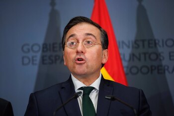 El ministro de Asuntos Exteriores,