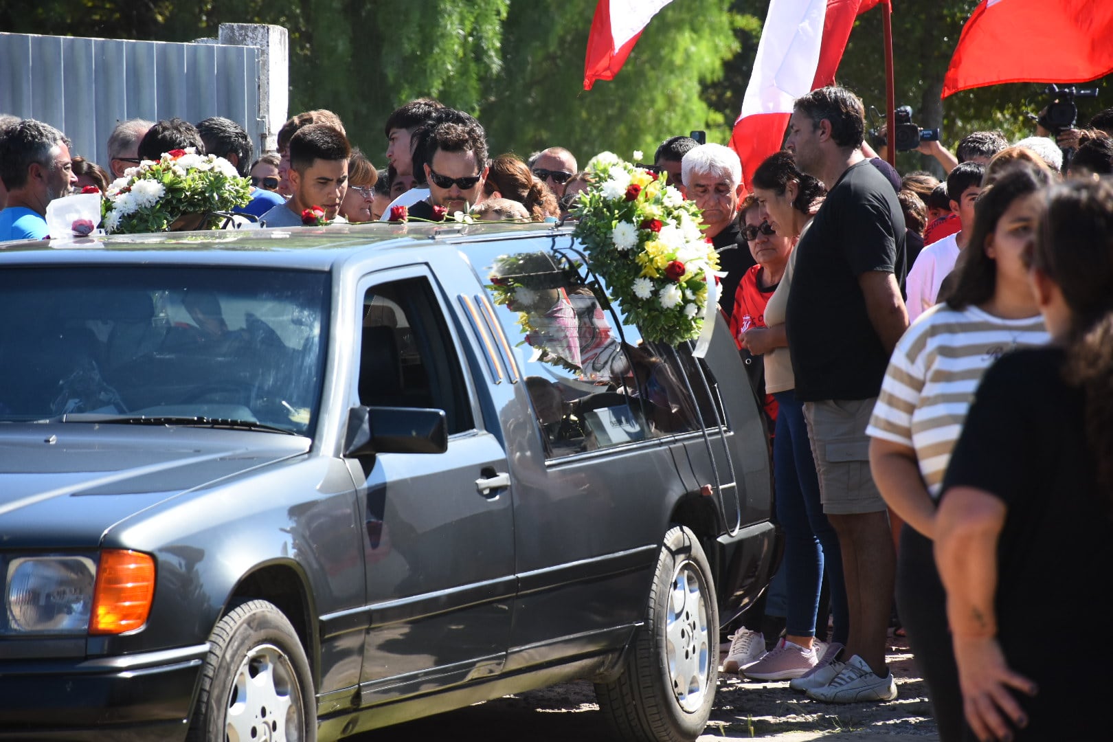 El velatorio de Ian, el chico asesinado en San Cristóbal (Leo Galletto)