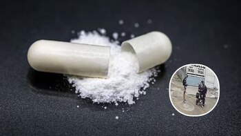 Sujetos con prendas alusivas a