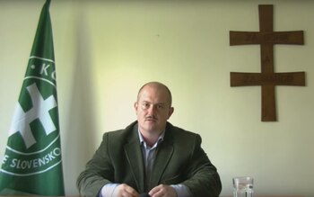 25/06/2016 El partido de ultraderecha eslovaco Kotleba - Partido Popular Nuestra Eslovaquia (LSNS) ha anunciado una iniciativa para recoger las 350.000 firmas necesarias para convocar un referéndum sobre la continuidad del país en la UE
POLITICA EUROPA ESLOVAQUIA
LSNS