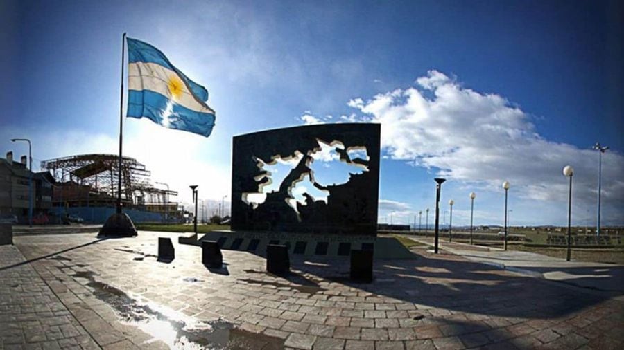 El Monumento Histórico Nacional a los Caídos en Malvinas ubicado en Ushuaia
