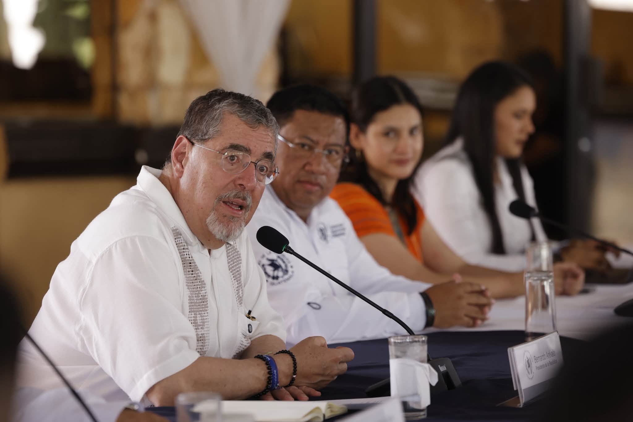 El presidente Bernardo Arévalo afirmó que la política pública del gobierno central buscó aplicarse con una lógica territorial y no solo desde la capital de Guatemala. (Cortesía: Bernardo Arévalo)