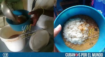 Un cucharón sirve comida en un recipiente azul y un tazón azul contiene arroz blanco servido sobre un preparado líquido con granos