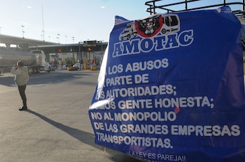 Bloqueo que mantienen los integrantes de AMOTAC