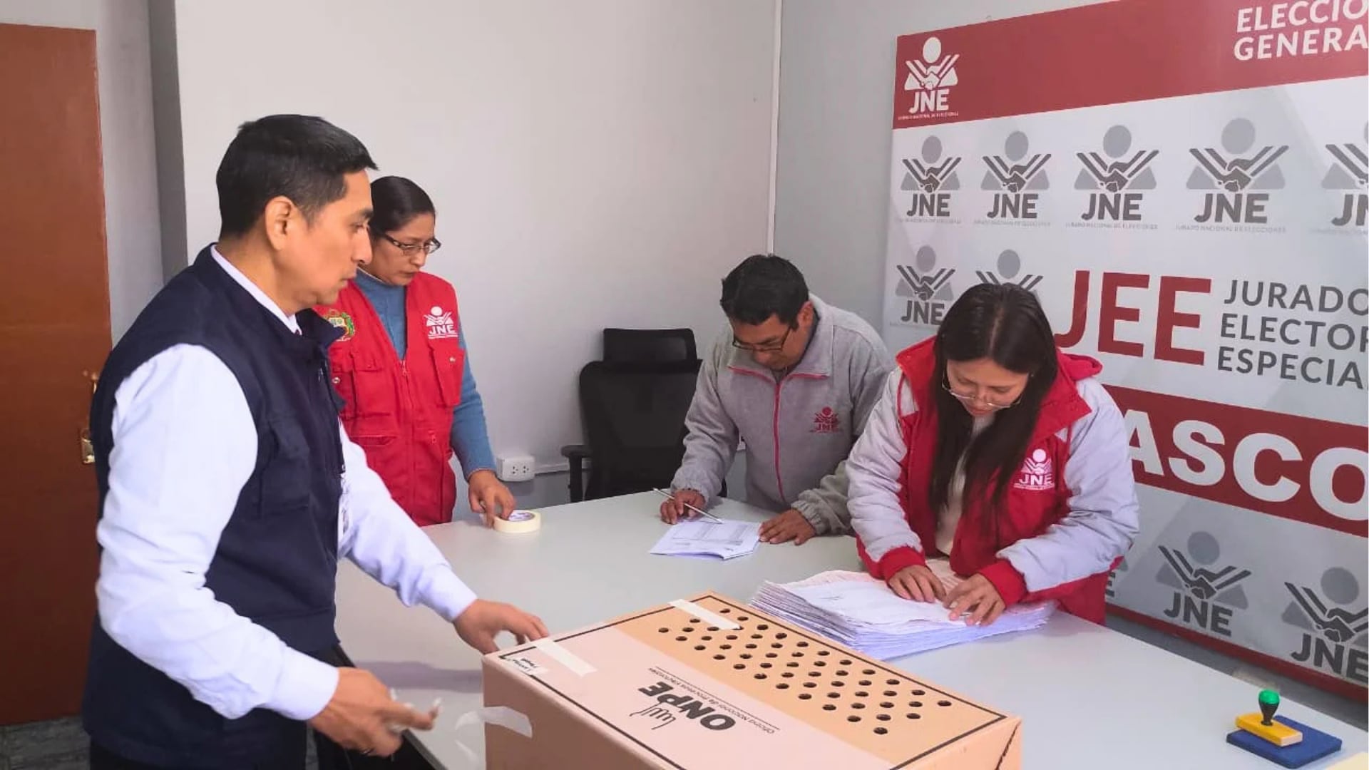 ¿Qué pasa con las actas observadas? El procedimiento que sigue el JNE tras las elecciones. (Foto: JNE)