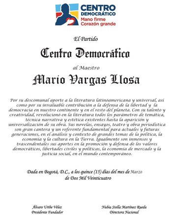 Centro Democrático le entregó diploma