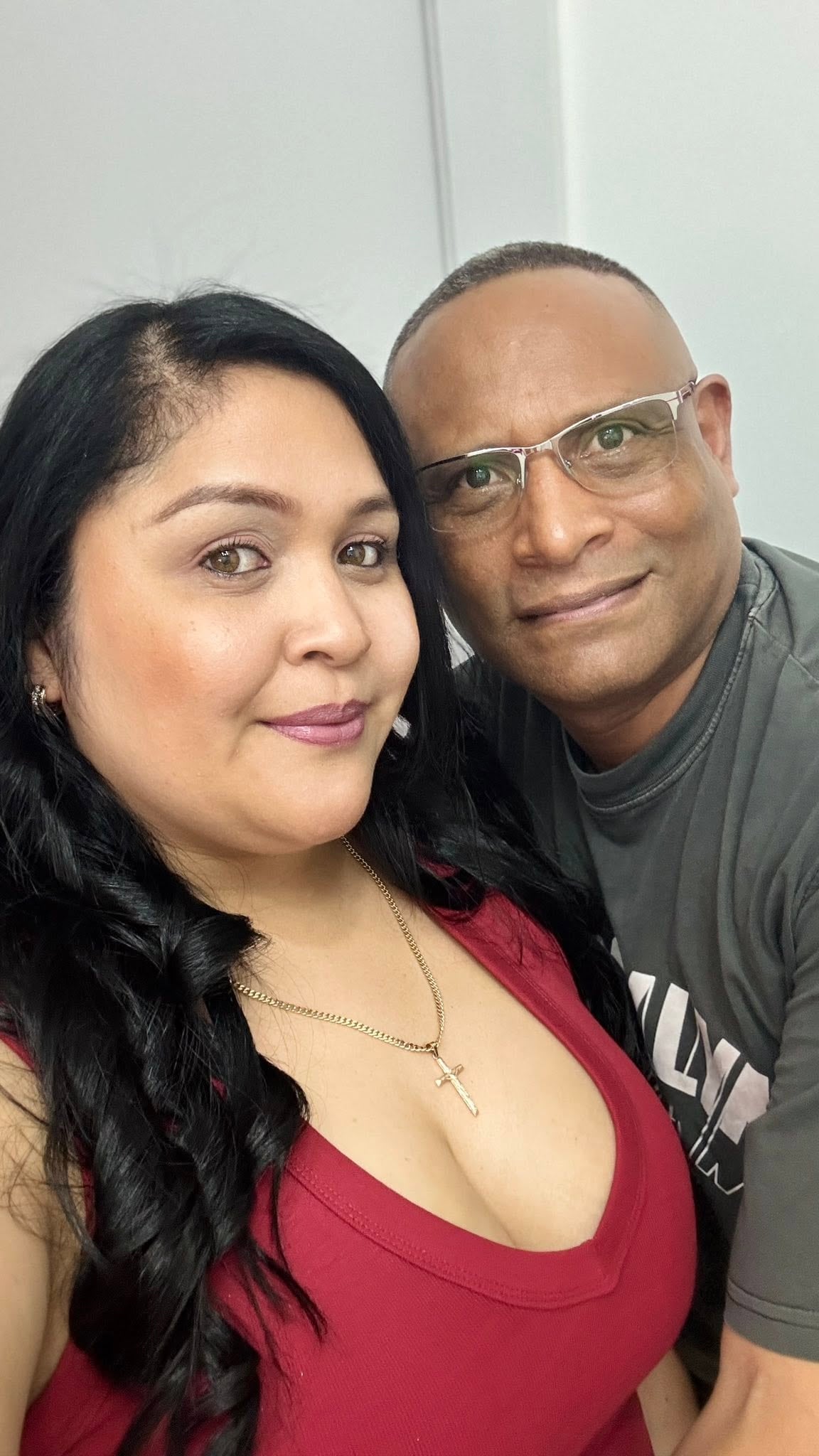 Reyna Isabel Balladares Chavarría, de 38 años, viajó desde España a Venezuela para pasar unos días de descanso junto a su esposo venezolano, Carlos Gutiérrez (Cortesía Reyna Chavarría).