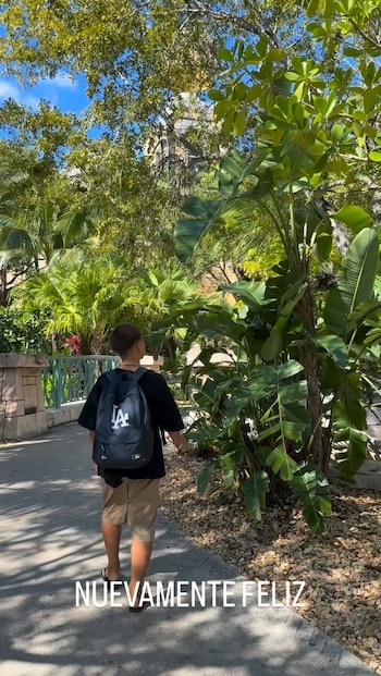 La cantante comparte el día