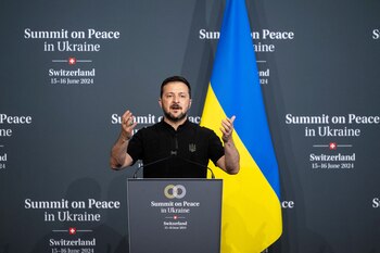 El presidente de Ucrania, Volodimir Zelensky, dijo que Rusia no está lista para la paz (Alessandro della Valle/Pool via REUTERS)