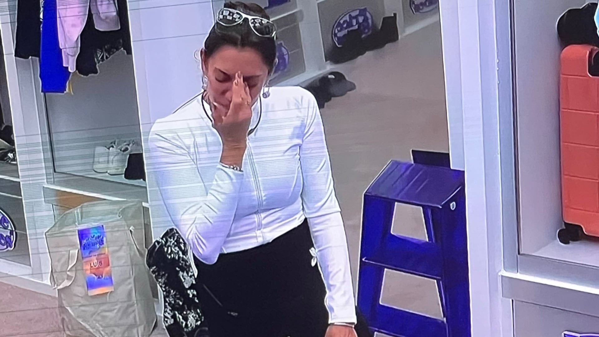 Cynthia Klitbo lloró de