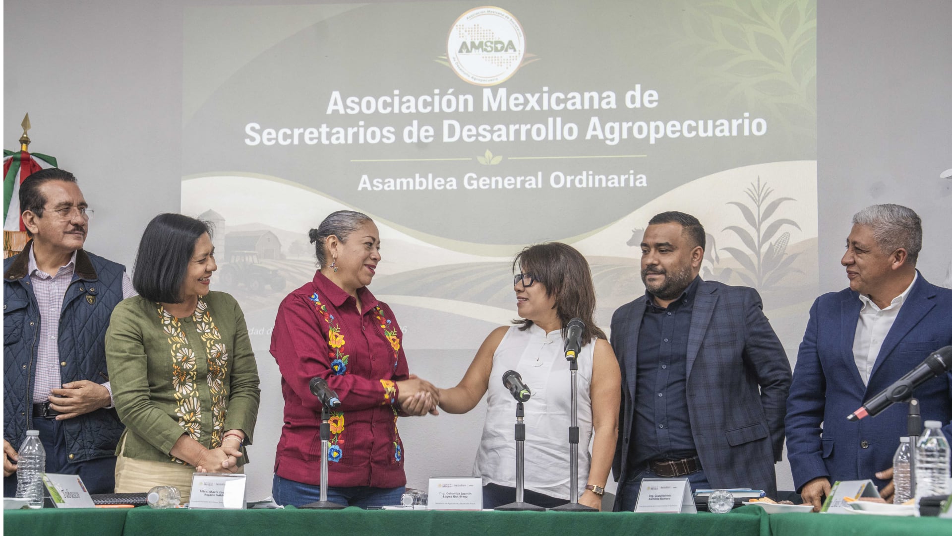 María Eugenia Rojano Valdés se convirtió en la primera mujer en presidir la AMSDA. (Foto: Agricultura)