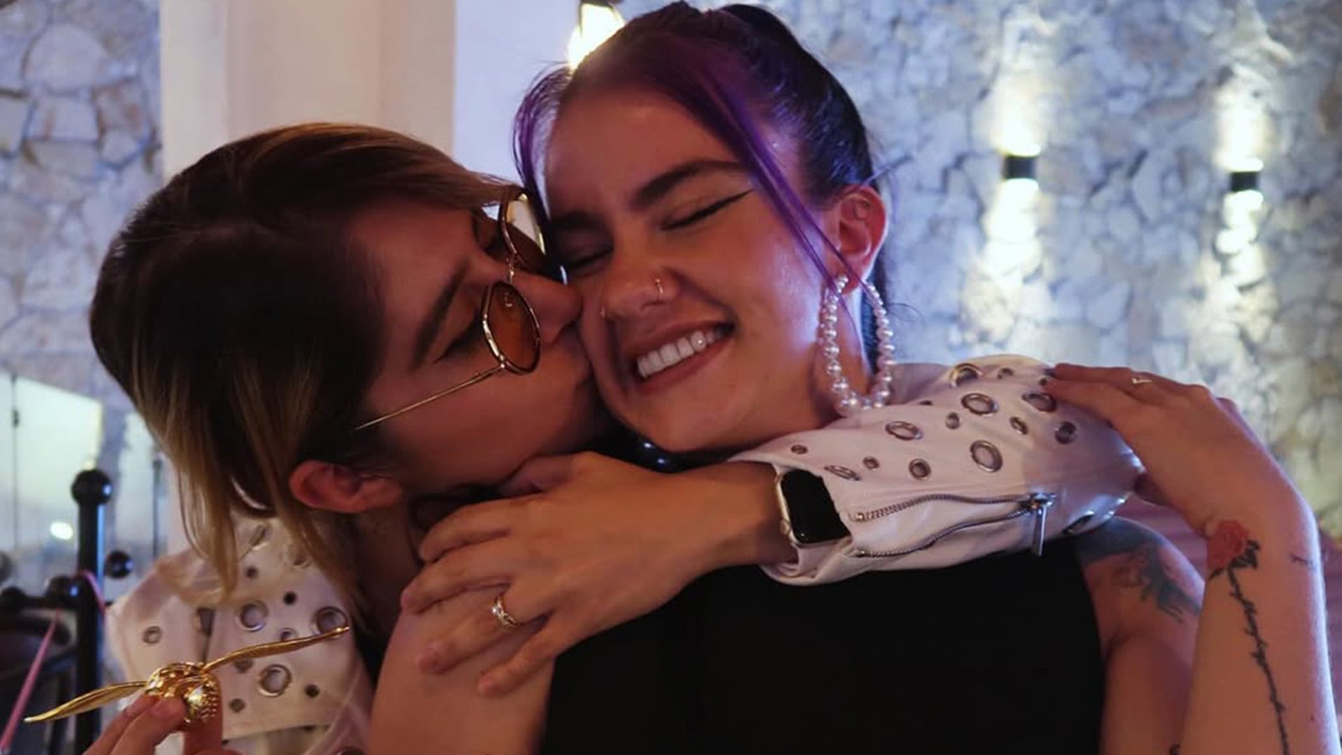 La pareja anunció su compromiso a través de las redes sociales Crédito: (Instagram/@labebamontes)