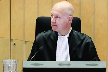 El juez presidente Hendrik Steenhuis