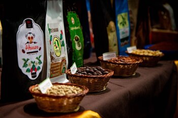 Organizan feria cafetalera en Miraflores