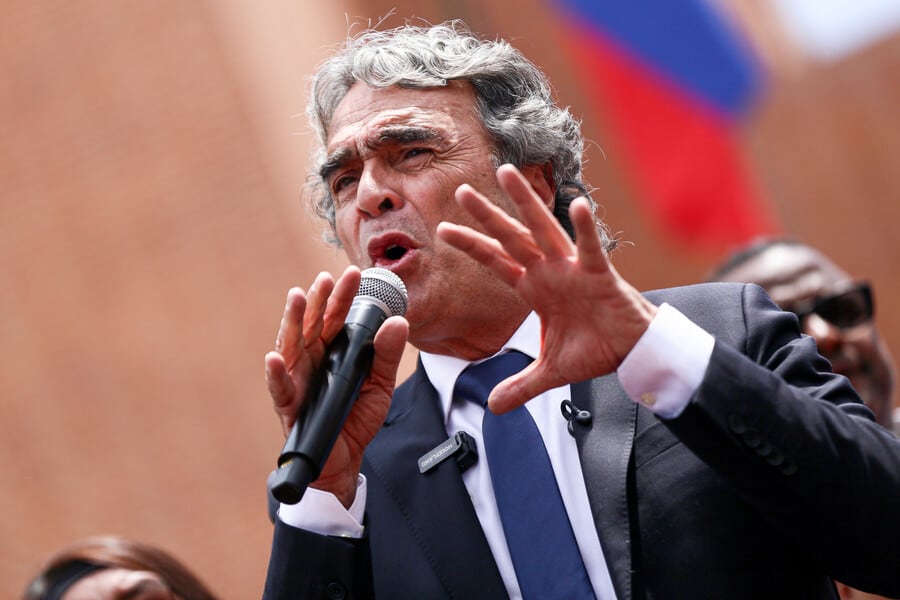 Sergio Fajardo participa en su tercera campaña presidencial como candidato, tras 2018 y 2022 - crédito Lina Gasca/Colprensa