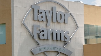 Investigan los vínculos entre Taylor Farms y la Casa Blanca por el brote de ciclosporiasis que afectó a miles de estadounidenses