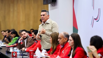 PRI busca alianza opositora para ganar 12 gubernaturas en 2027, afirma Alejandro Moreno
