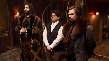 Jemaine Clement y Taika Waititi reavivan una secuela de What We Do in the Shadows centrada en los licántropos