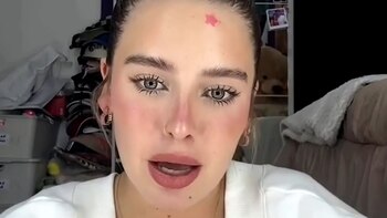 A semanas de su operación, Coty Romero posó en ropa interior y marcó tendencia con una sensual sesión de fotos