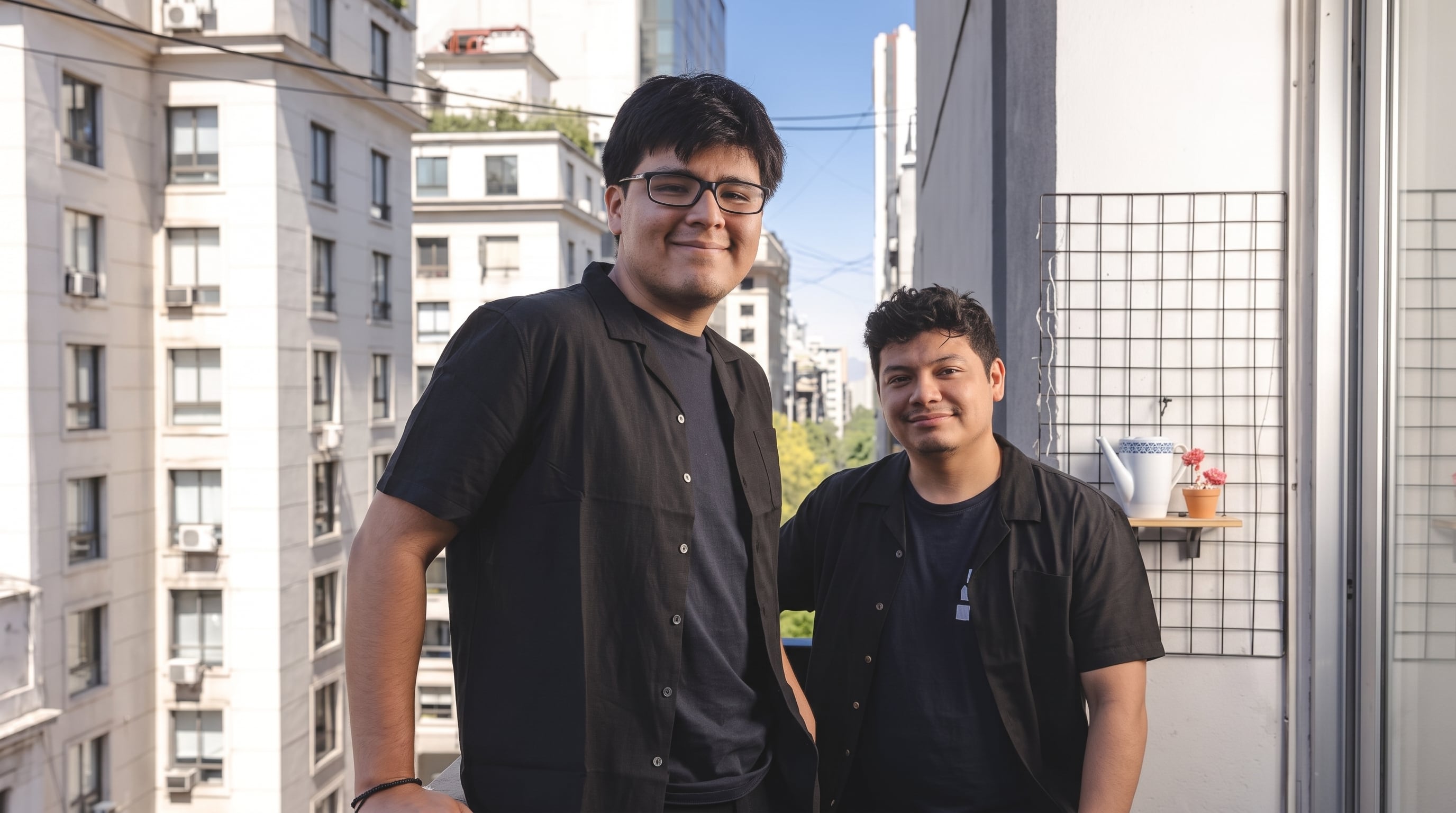Raúl Alcántara y Oscar Clemente desarrollaron Entiendo.ai junto con un equipo de ingenieros para personalizar el proceso de aprendizaje. (Crédito: Agencia Andina)