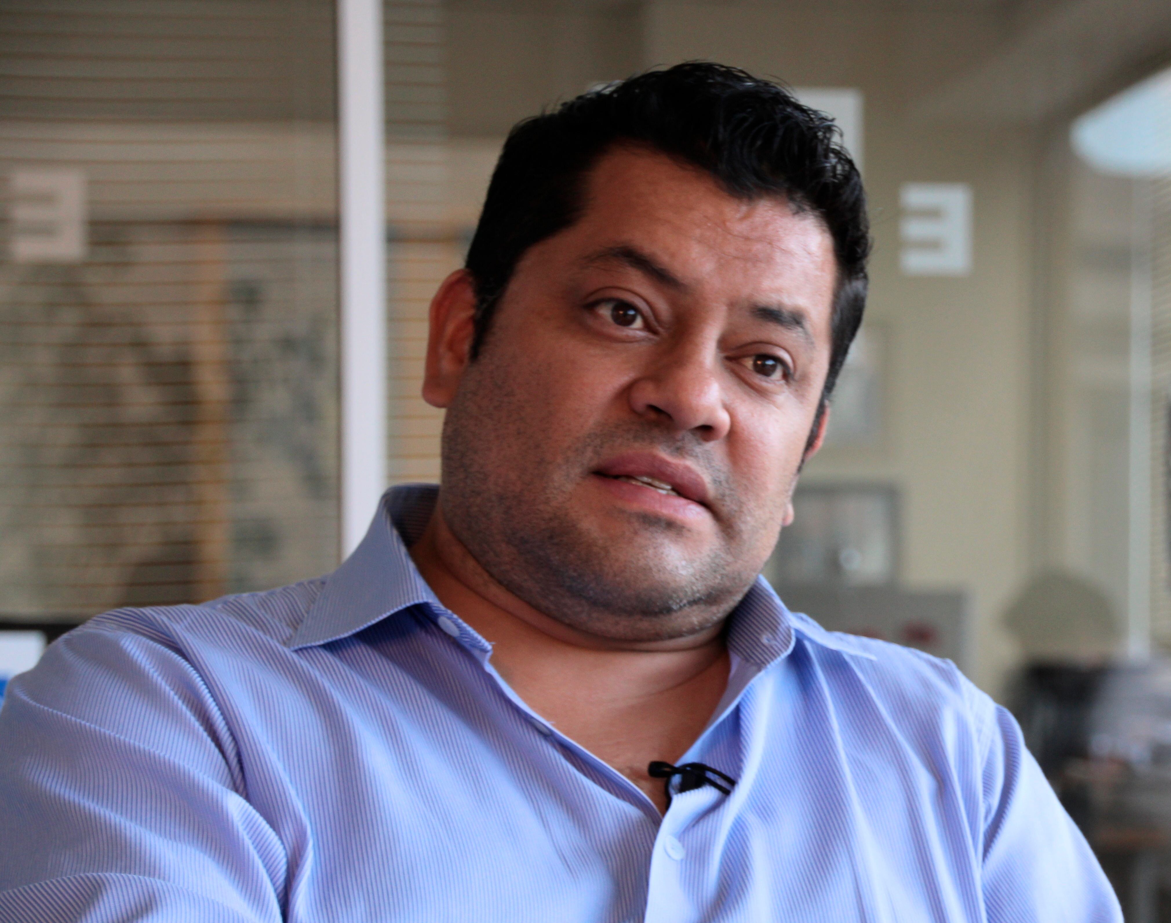 Fotografía fechada el 13 de febrero de 2020 de Fausto Jarrín, entonces abogado del expresidente Rafael Correa, en una entrevista con Efe, en Quito (Ecuador). EFE/ Juan Francisco Chávez/Archivo