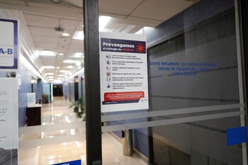 En los pasillos todavía se