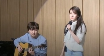 Acoustic Collabo nació en 2010