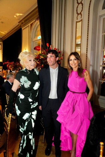 Susana Giménez con Valentín Yankelevich y Rossella della Giovampaola en la cena de FUNDALEU (Crédito: Adrián Díaz Bernini)