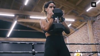 El entrenamiento de Adria Arjona para "Man of Tomorrow"