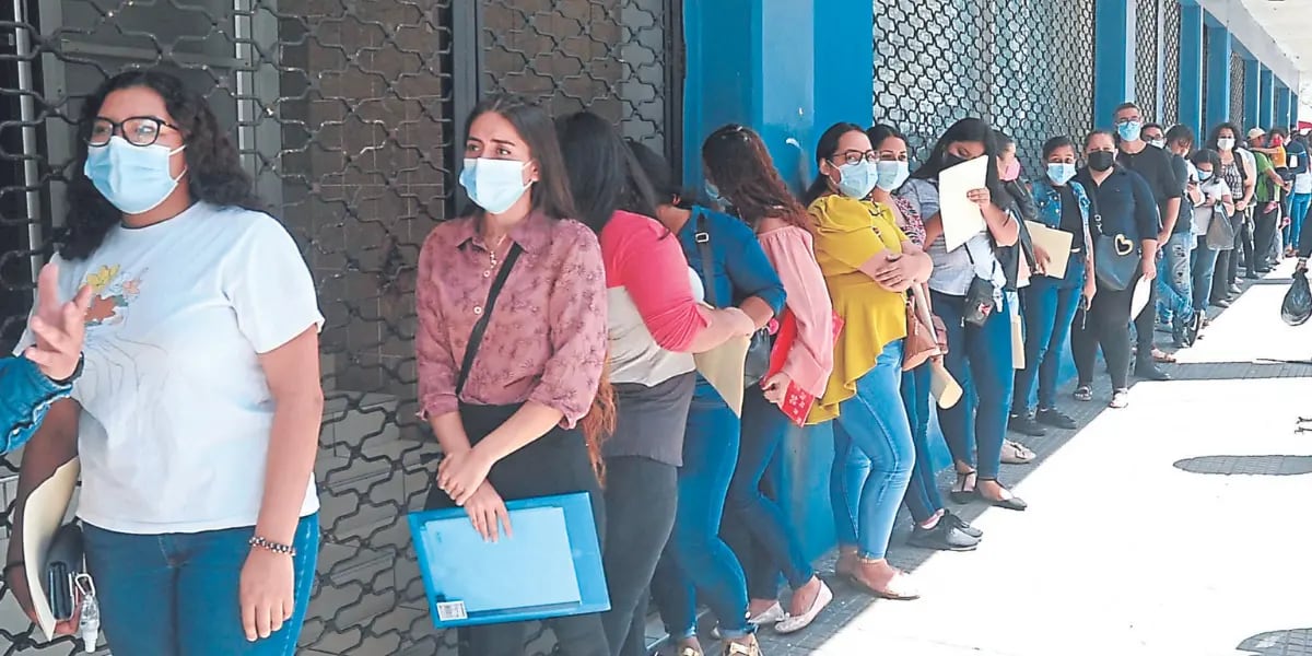 El desempleo femenino aumentó dos puntos porcentuales respecto al año anterior. (FOTO: La Prensa)