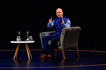 Bezos diversificó inversiones en tecnología y medios (EFE)